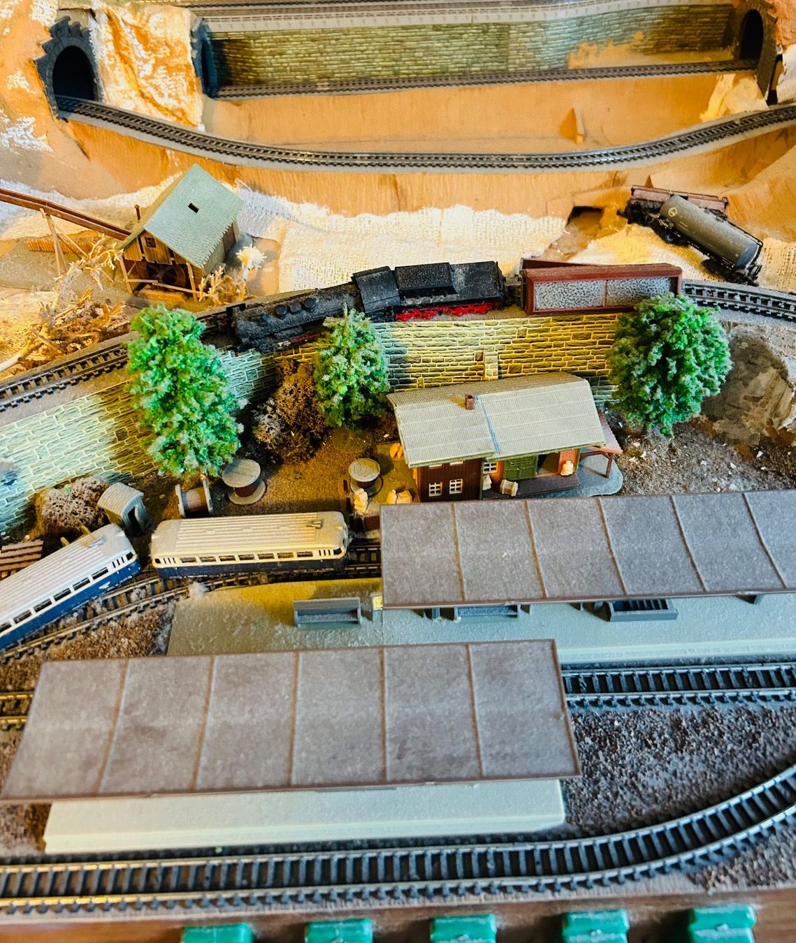 Modelleisenbahnen: Modelleisenbahn vintage – Gebraucht aus Binningen von  6