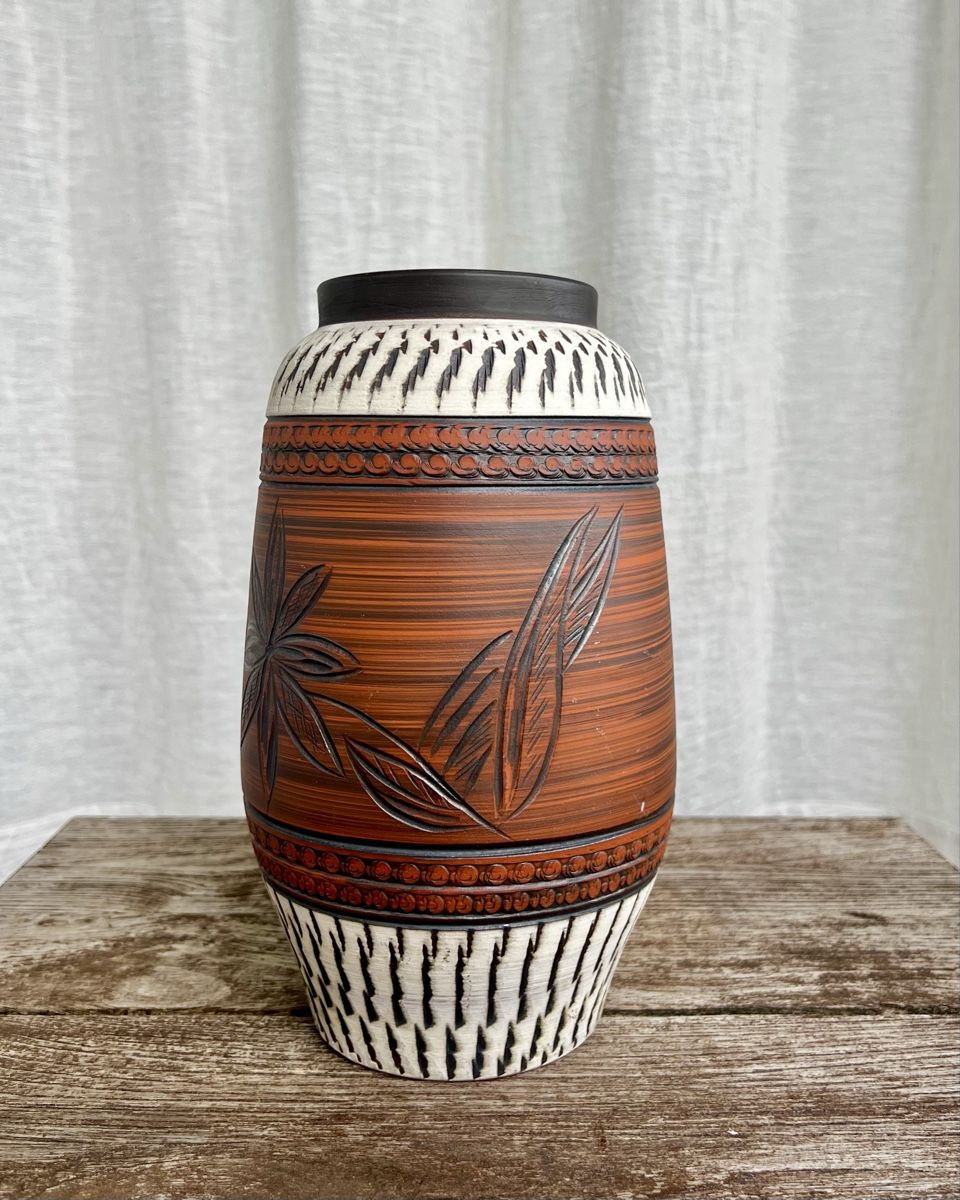 Vasi & Recipienti: Vintage Vase, Decora Sgraffito ceramic – Usato da Oberägeri venduto da Theonose74 9