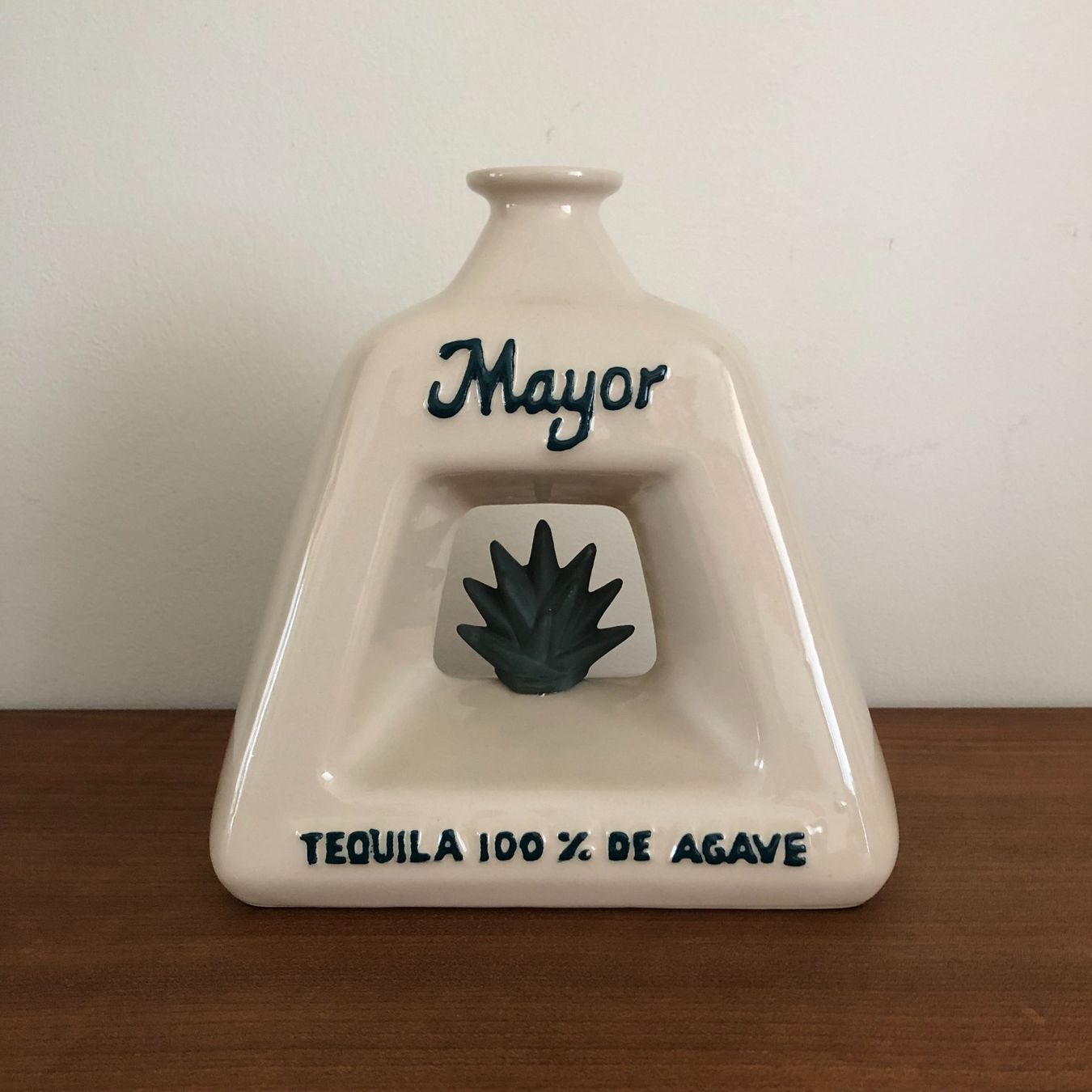 Vasi & Recipienti: Vase Flasche Tequila Mayor Mexico Steingut – Usato da Zürich venduto da Bonneville63