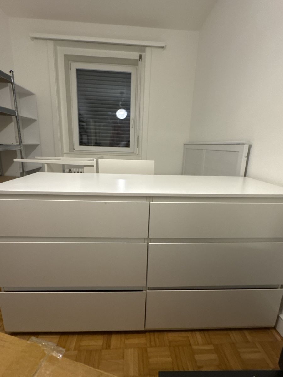 Kommoden: White 6-drawer dresser – Gebraucht aus Neuchâtel von ami_fl7g 1