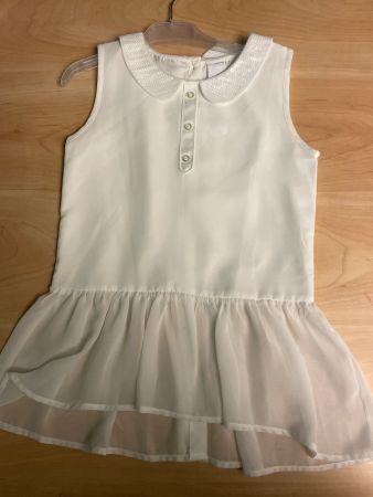 Neue weisse festliche C&A Tunika Gr. 140