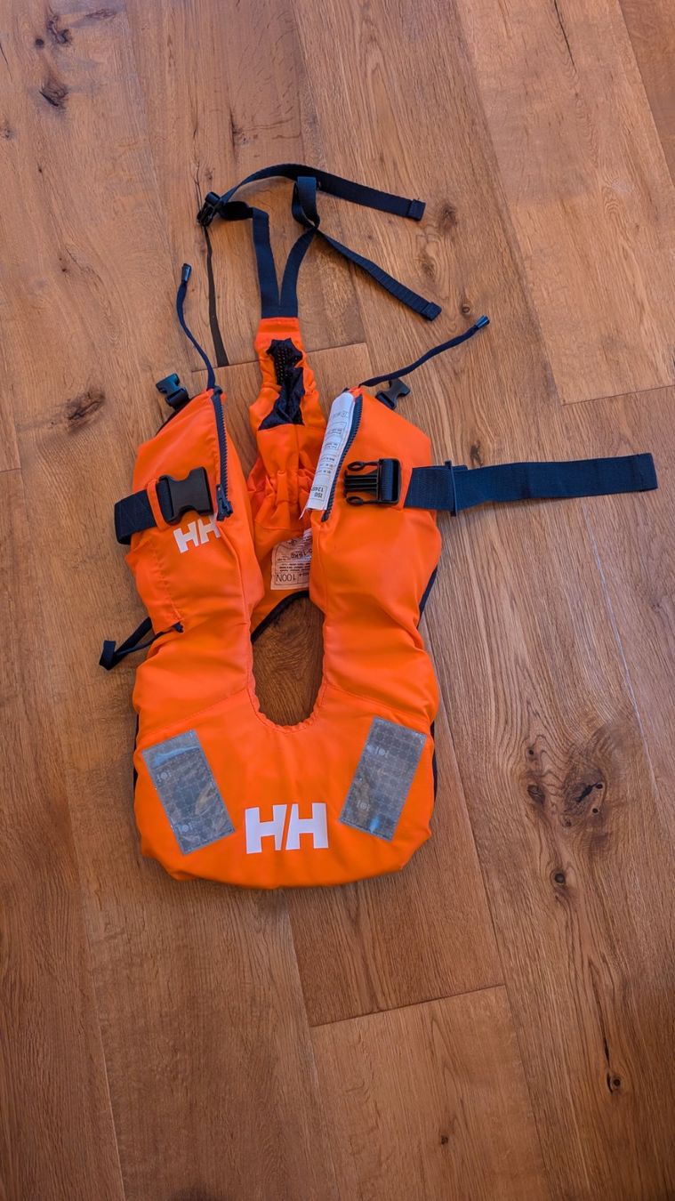 Helly Hansen Schwimmwesten: Schwimmweste Kinder 5-15 kg – Neu (gemäss Beschreibung) aus Elsau von caravelle-gl