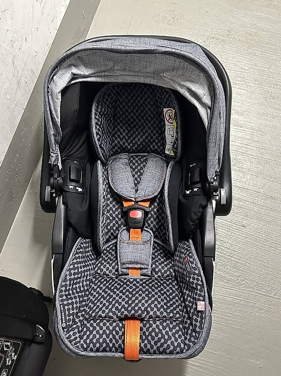 Kiddy Seggiolini per auto: Babyschale / Autositz Kiddy mit Liegefunktion – Usato da Uster venduto da staernli4 2