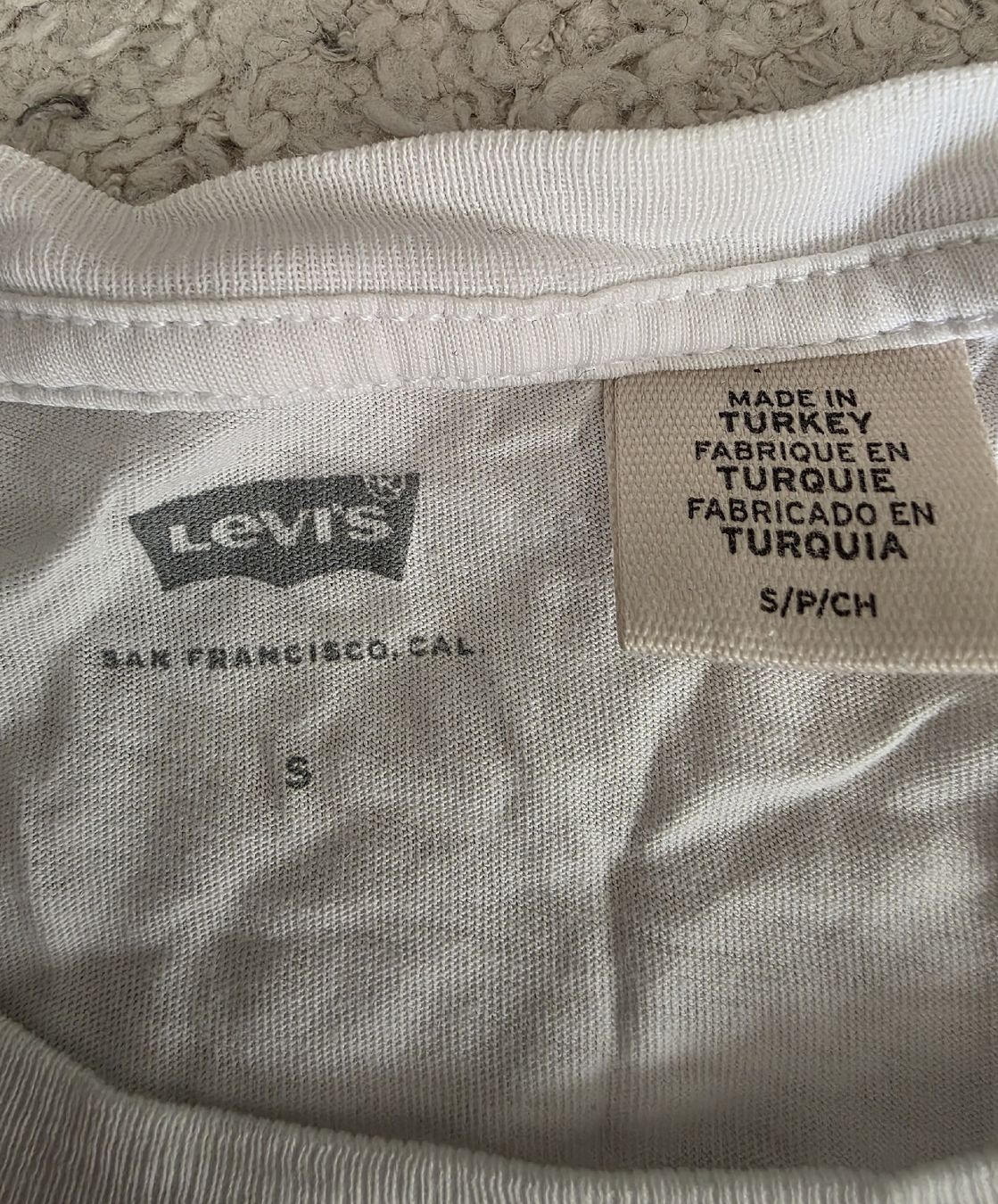 Levi's T-shirt: T-Shirt Levi's Blanc Taille S – Usato da Vevey venduto da Renka2011 1