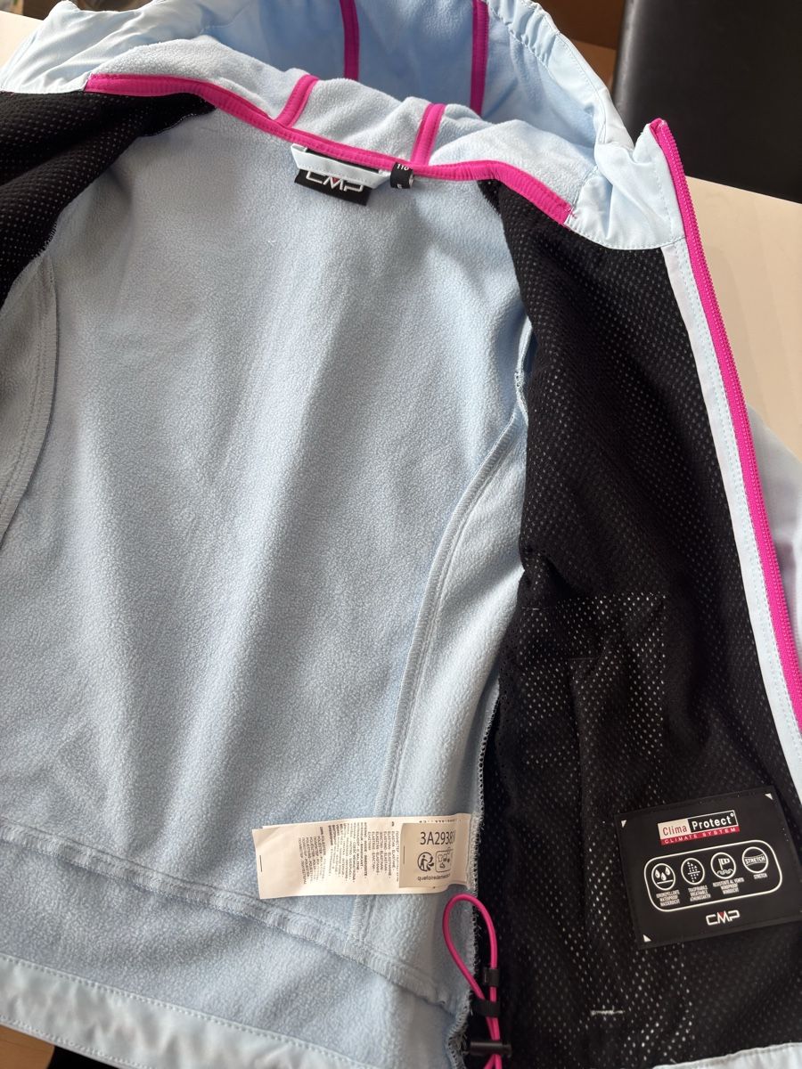 CMP Giacche & Cappotti: Gr. 110 - CMP Softshelljacke Hellblau, Neu – Nuovo e nell'imballaggio originale da Nürensdorf venduto da kin_2jn6 2