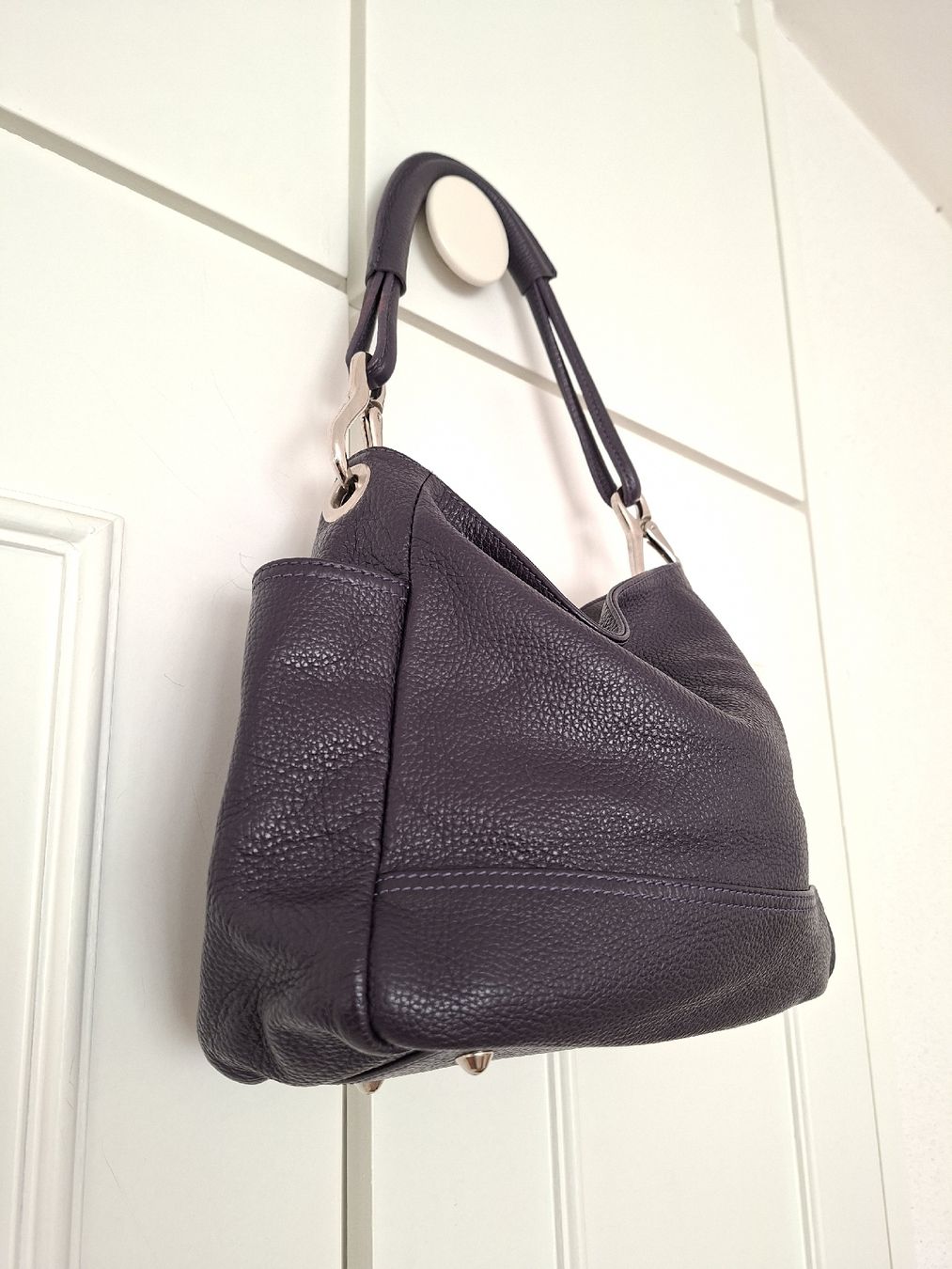 Borse da donna: Sac à main en cuir véritable violet prune – Usato da Lutry venduto da Sim_Sta 6
