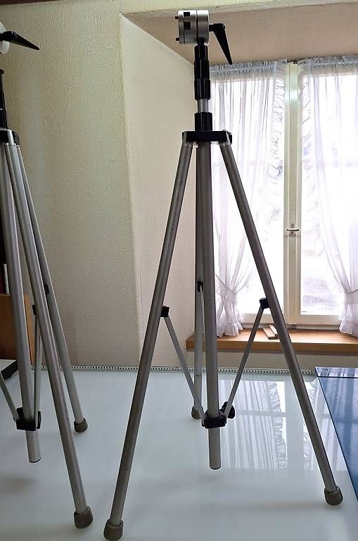 Misurare: 2 Messstative höhenverstellbar bis 213 cm – Usato da Rüti ZH venduto da Liliane_market 5