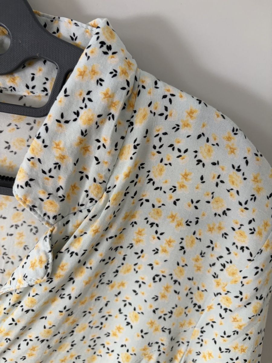 Tally Weijl Vestiti: Robe motif fleurs taille M – Usato da Martigny venduto da O96 1