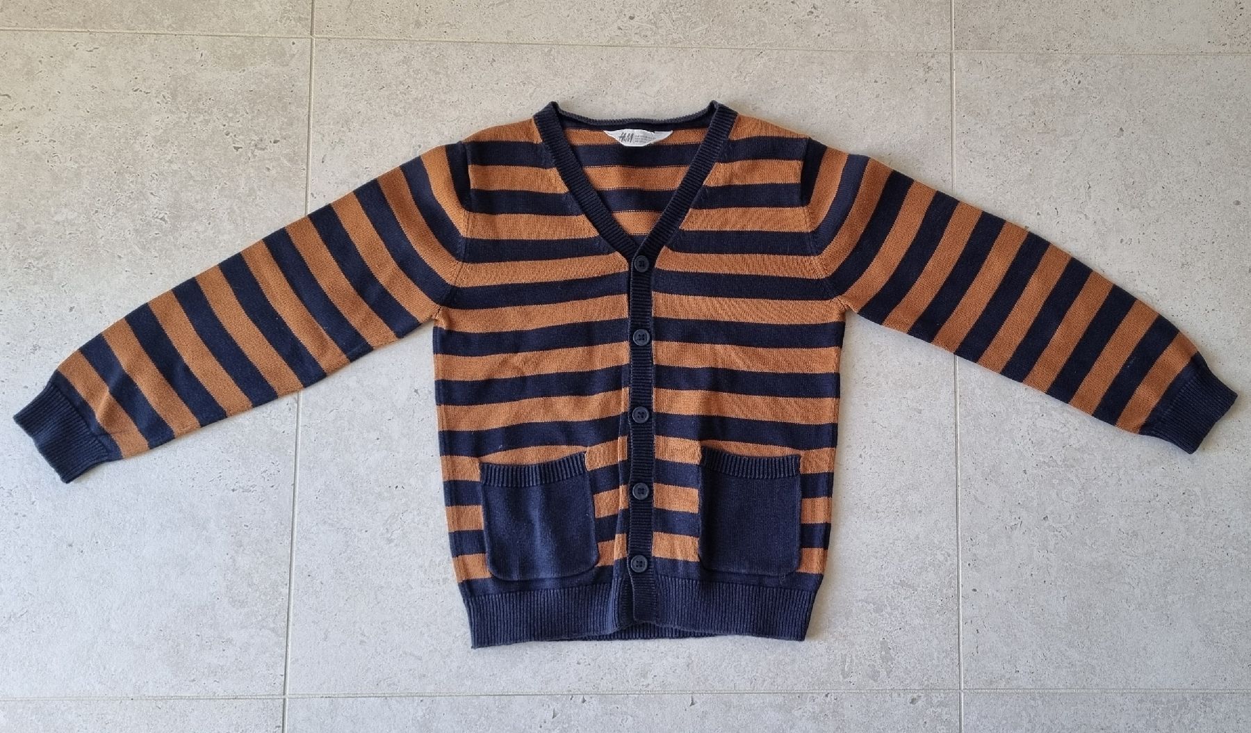 Lotti & Set di vestiti: Mini Räuberset Herbst in Gr. 122 – Usato da Champlan venduto da acr_kkd5 1