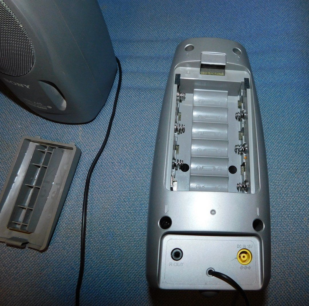 Haut-parleurs: Sony SRS A45 ein Paaar Lautsprecher – D'occasion à Villnachern par Niggo0 1