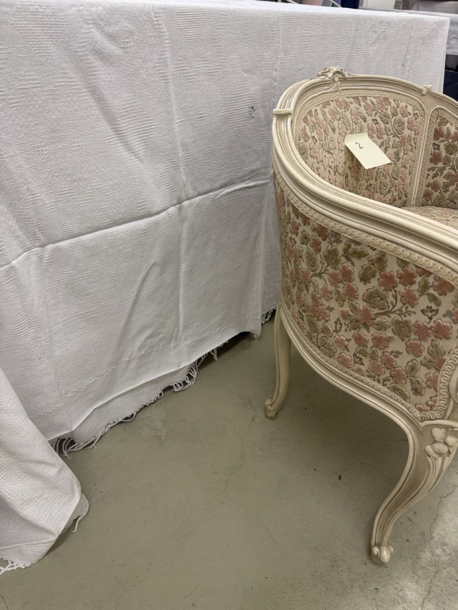 Poltrone: Sofa Louis XV Stil gepolstert cremefarben mit Blumenmuster – Usato da Schlieren venduto da nan_7src 3