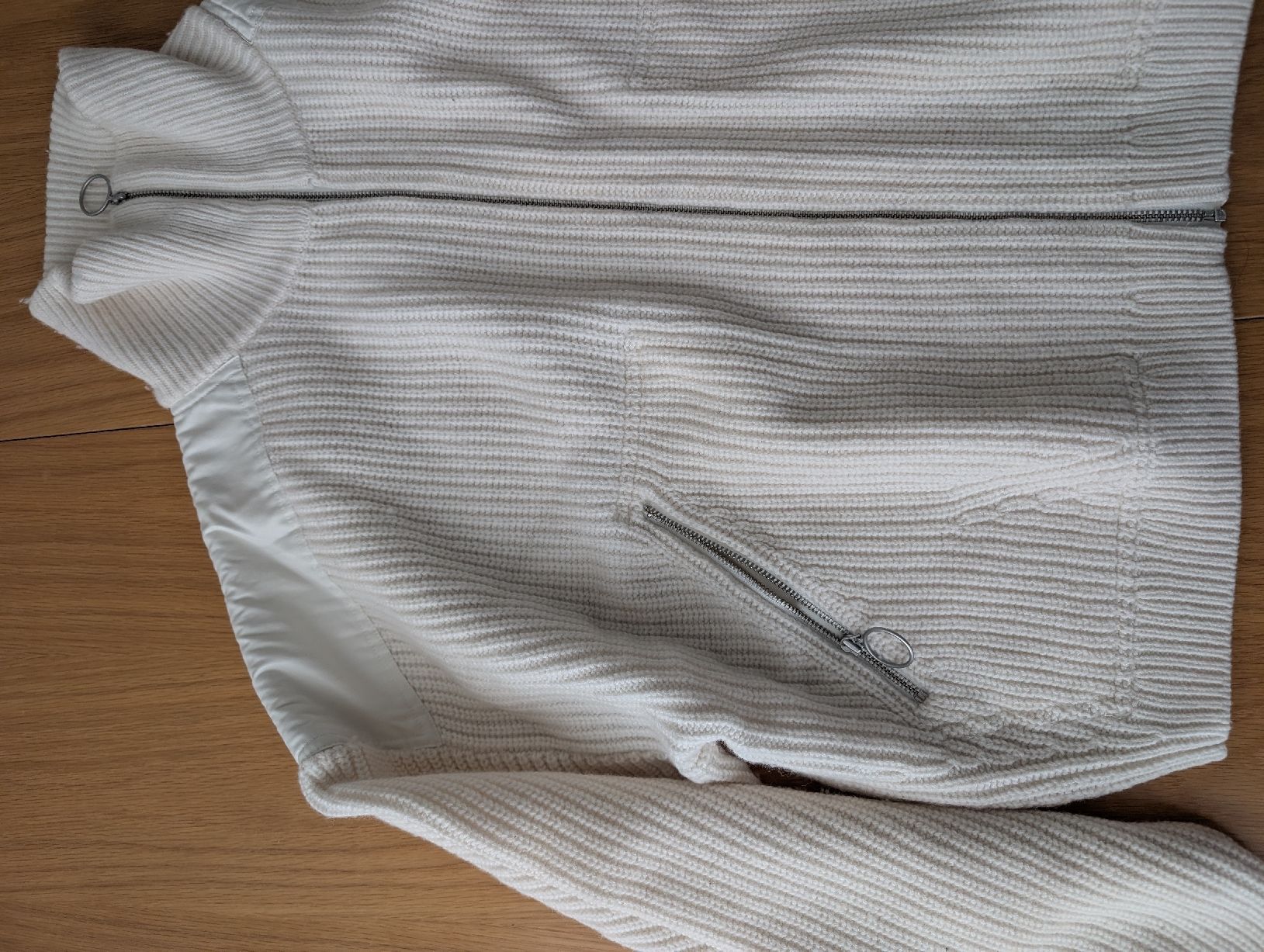 Other Stories Maglioni & Felpe: & Other Stories Strickjacke Wollweiss Gr. S / Pullover – Usato da Basel venduto da an_v7yj 5