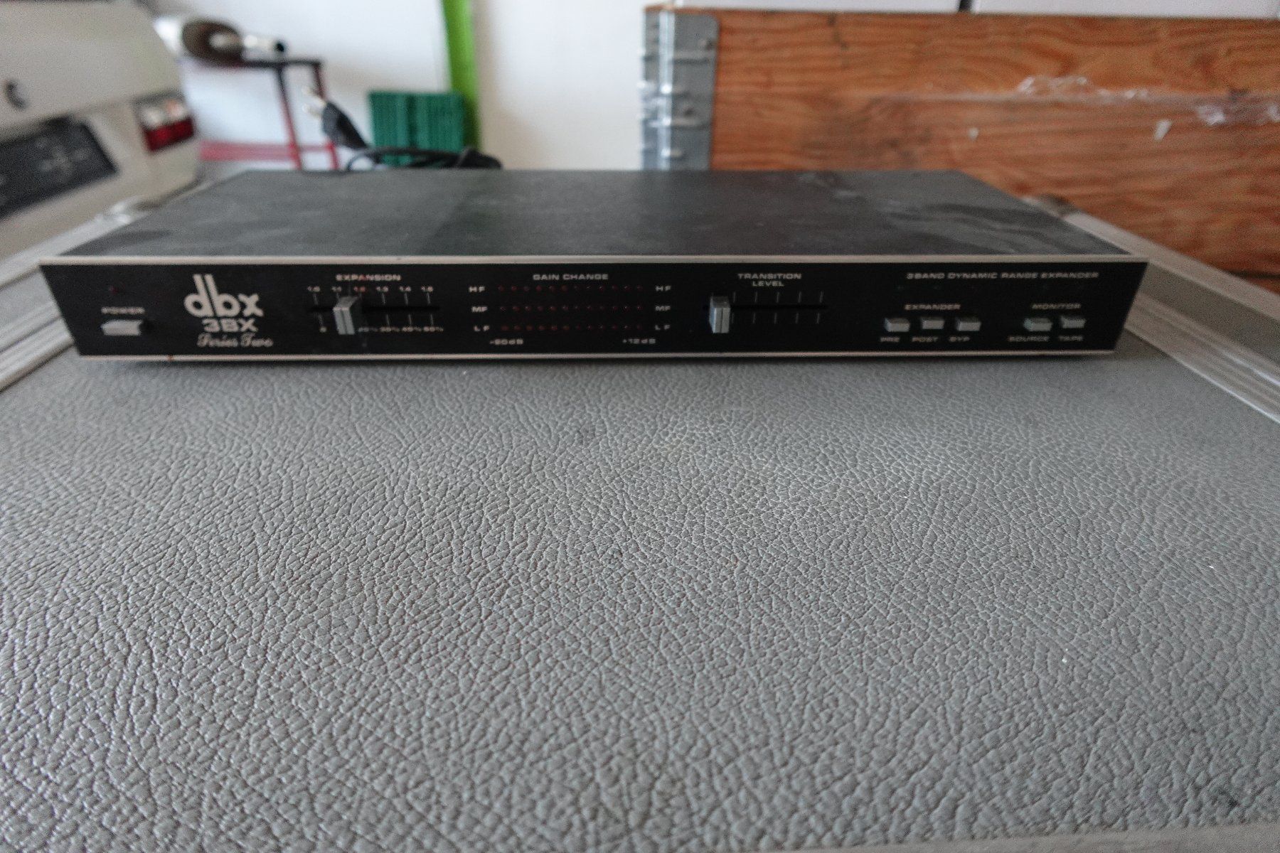 Dbx Equalizer: DBX 3BX – Gebraucht aus St. Gallen von