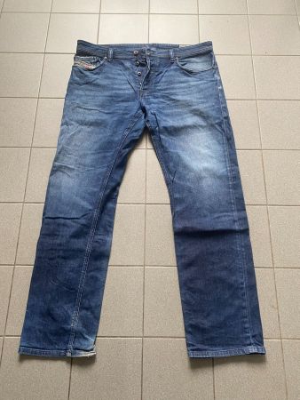 Diesel Jeanshose / W38 x L34 / Blau / Guter Zustand!