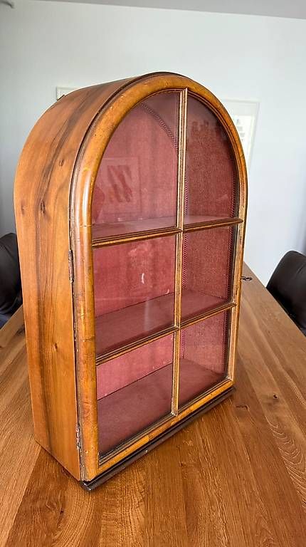 Vetrine: Vintage Holzvitrine mit Glasfront – Usato da Züberwangen venduto da sas_23