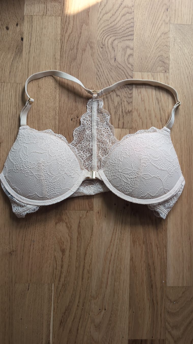 Sonstige Unterwäsche: BH von Pepper 36A Spitze neuwertig – Neu (gemäss Beschreibung) aus Unterägeri von Fiobi
