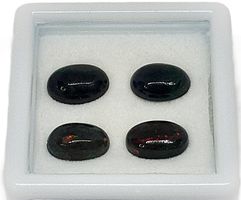 4x Opales noires ovales 8x6 mm - Valeur 300.- Fr