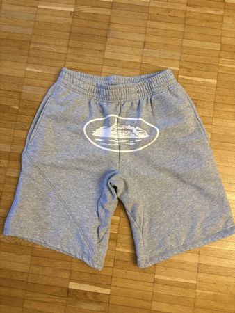 CORTEIZ SHORTS