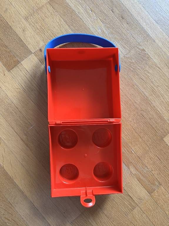 Kit di costruzioni: Lego Aufbewahrungskoffer – Usato da Greifensee venduto da LolaTica 1