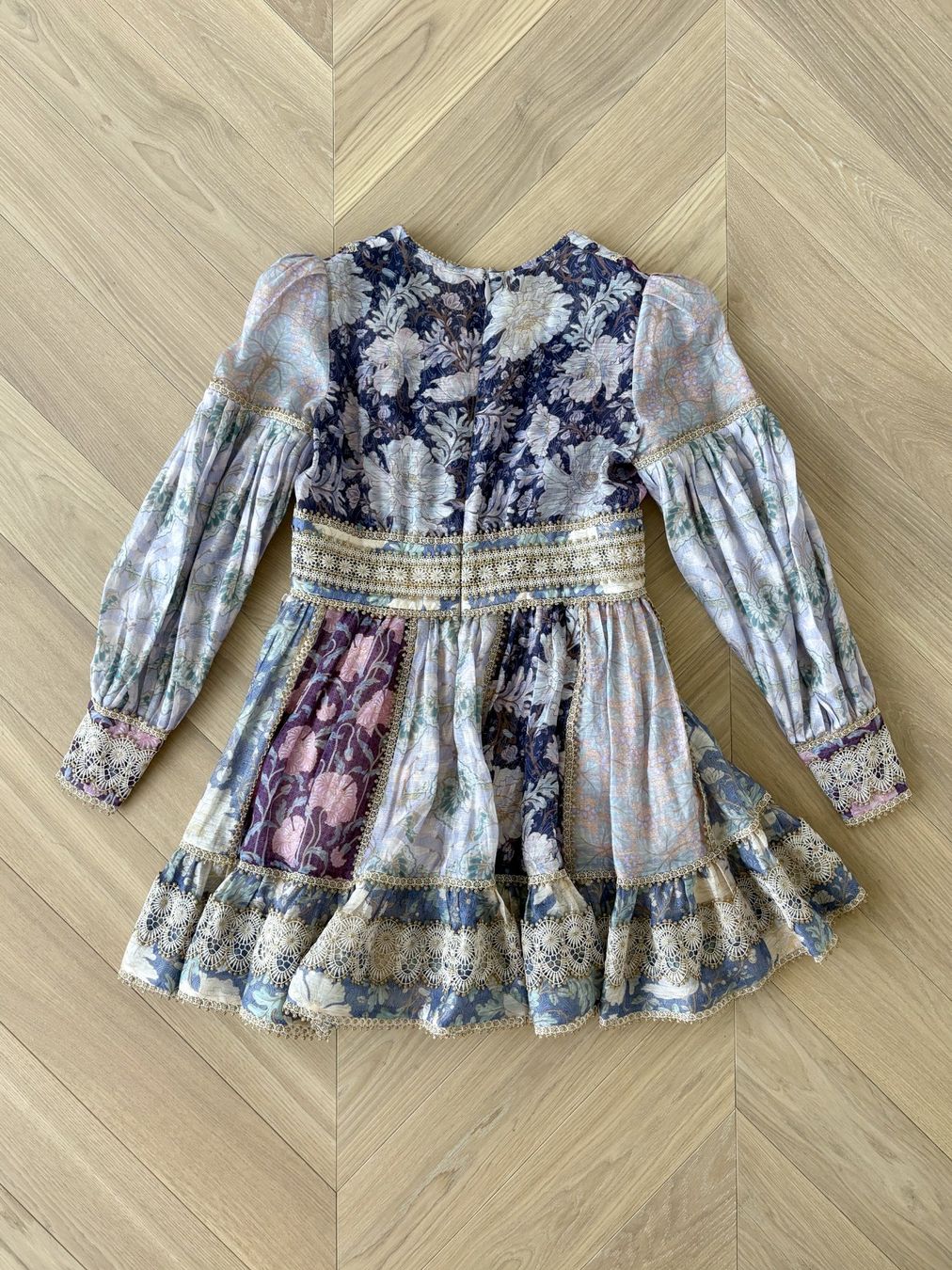 Zimmermann Robes: ZIMMERMANN | Celestial Mini-Kleid Leinen/Seide, Gr. 4 (EU44) – D'occasion à Zumikon par Pauls_Collection 1