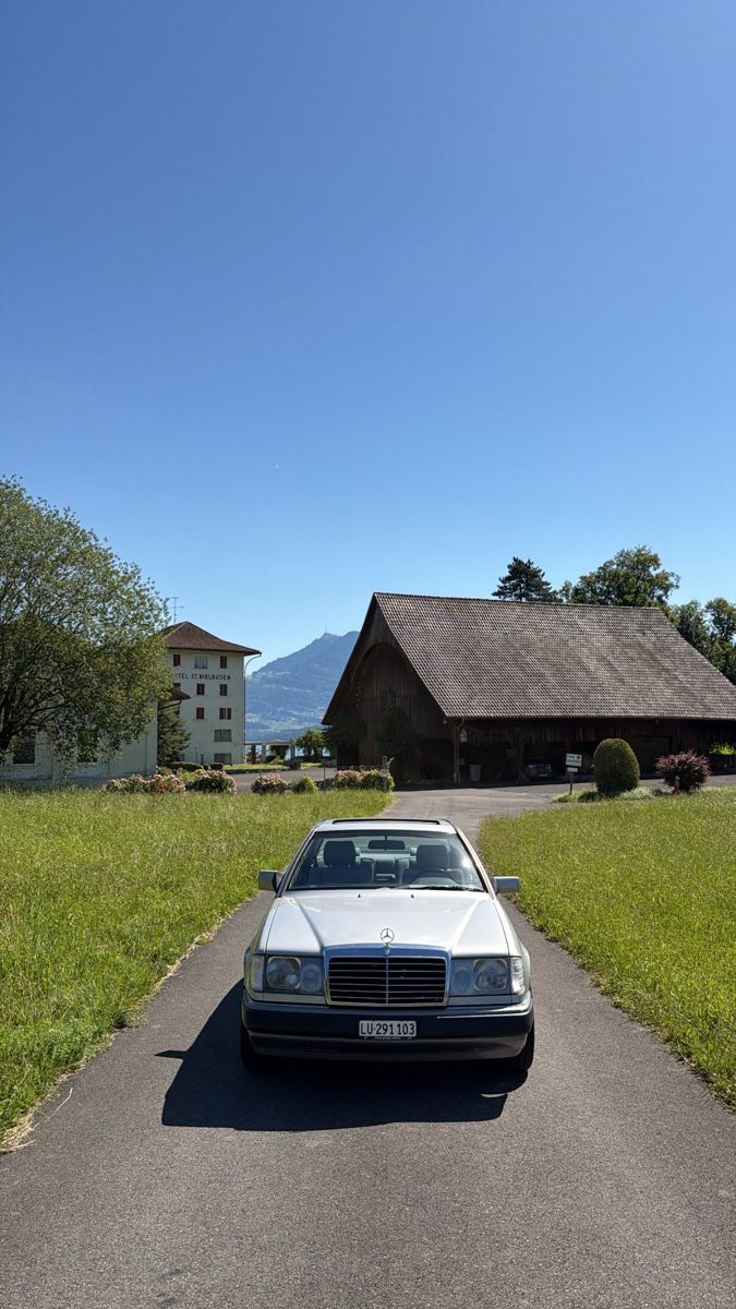 Mercedes-Benz Autos: Mercedes 300 CE 1990 Automatic – Gebraucht aus Buchrain von calhau99 3