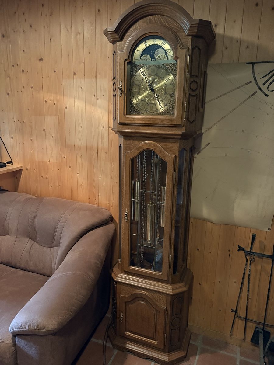 Stand- & Wanduhren: Standuhr mit Pendel – Gebraucht aus Medels im Rheinwald von sil_vqt2