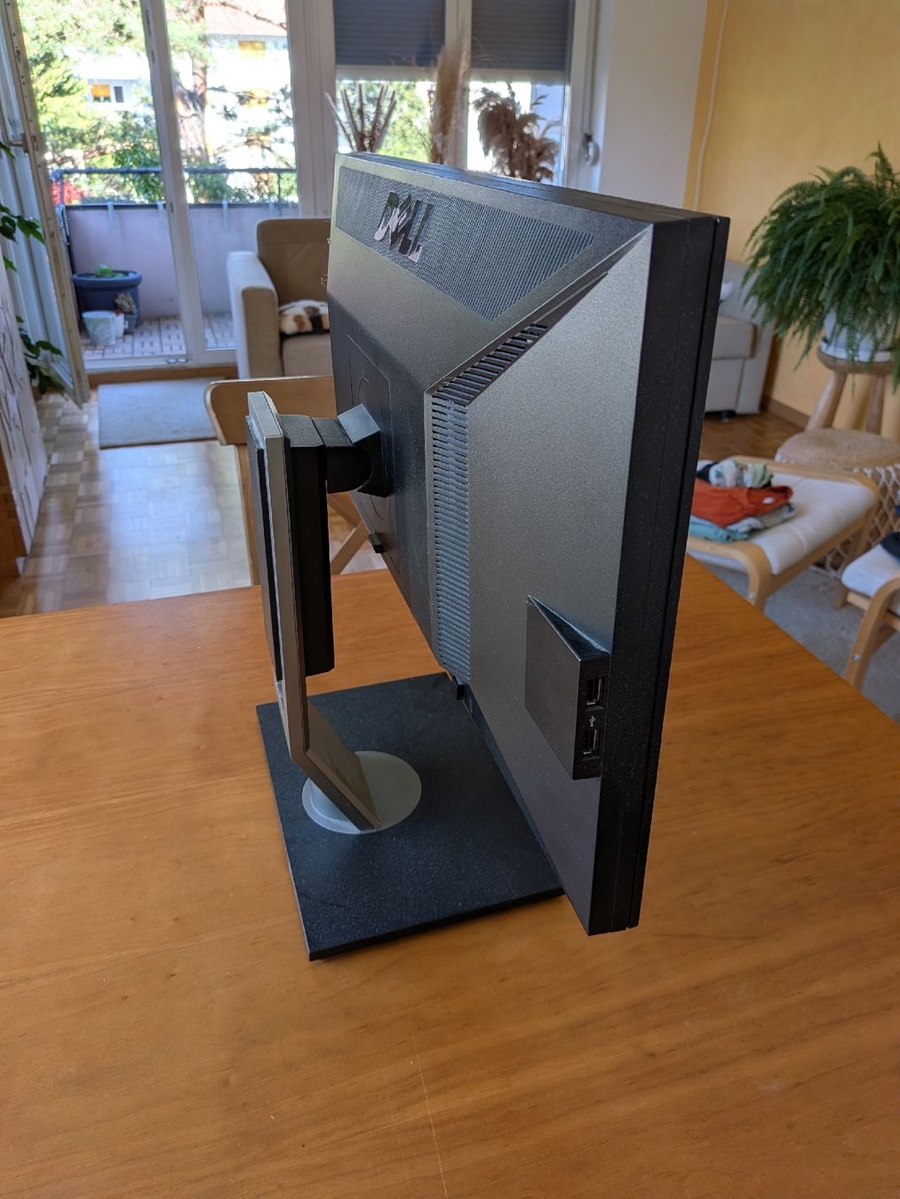 Dell Monitor: Dell Desktop Bildschirm – Usato da Zürich venduto da mosix01 2