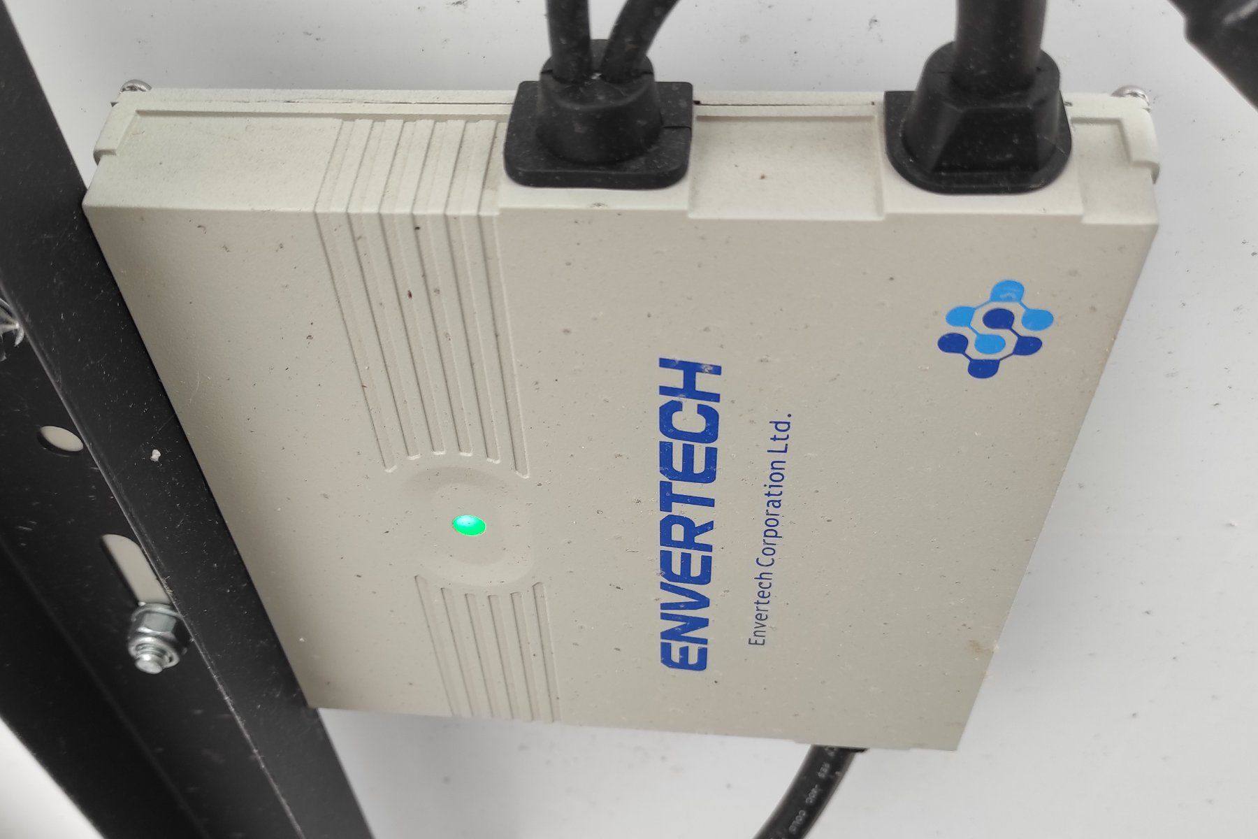 Solargeräte und Solarprodukte: Balkonkraftwerk/Mini-PV-Anlage 360 Wp – Gebraucht aus Niederurnen von Simarik 5