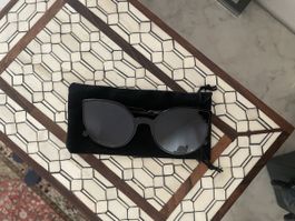 Lunettes de soleil noir