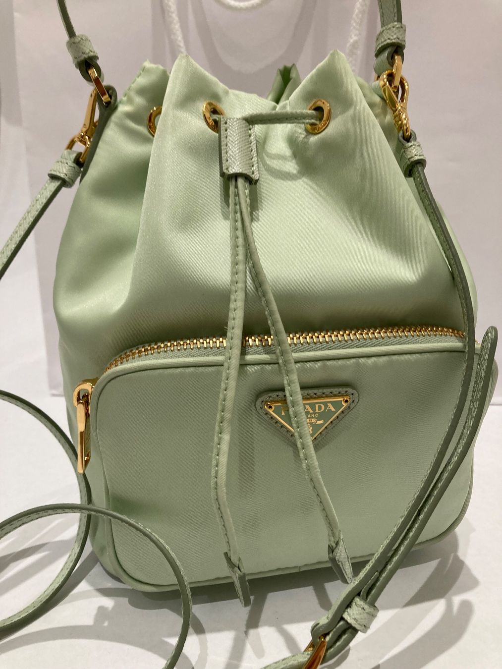 Prada Borse da donna: Prada BAG RE-NYLON – Usato da Paradiso venduto da Kayakara 1