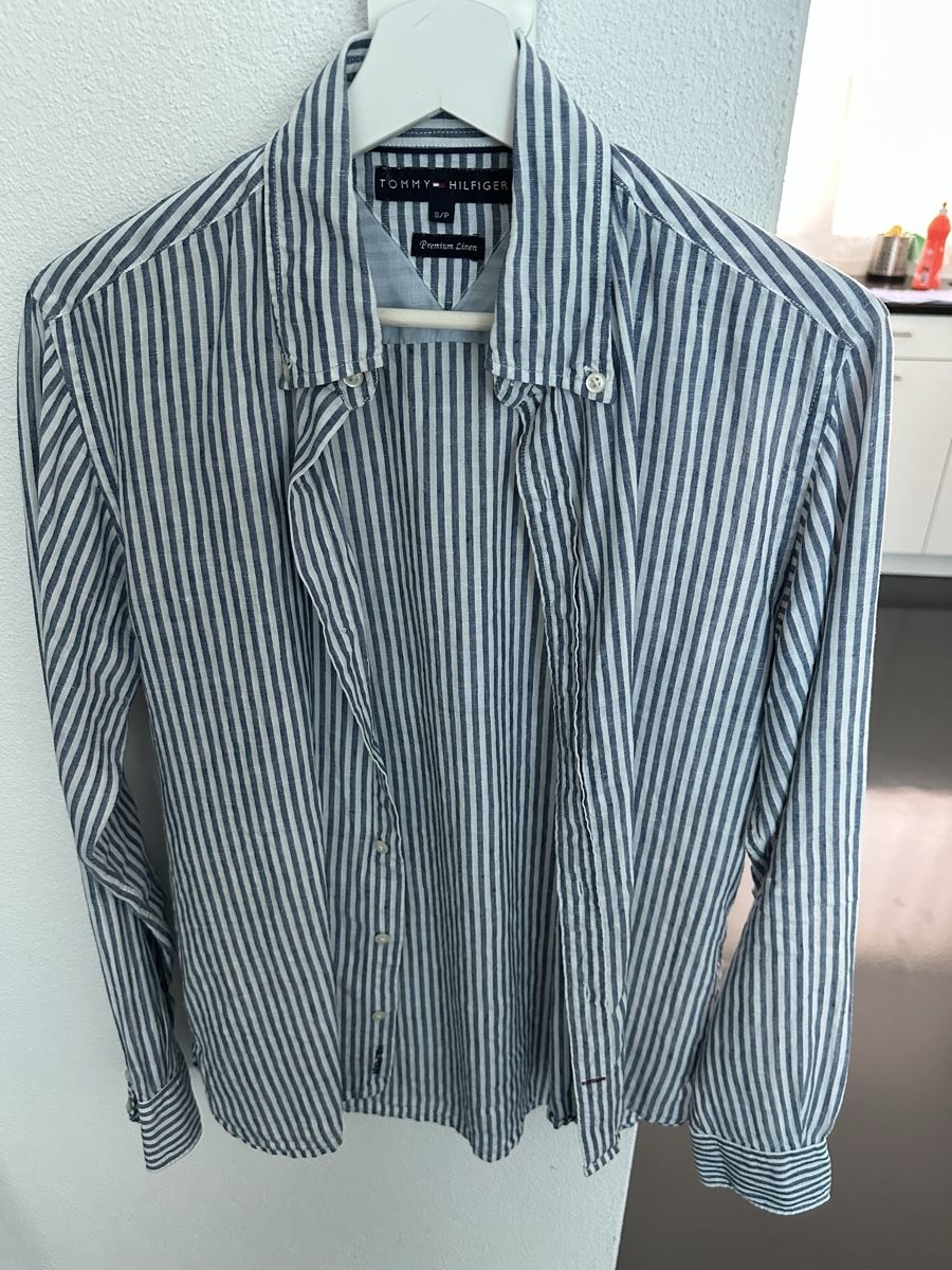 Tommy Hilfiger Chemises: Tommy Hilfiger Hemd gestreift – Neuf (Voir description) à Schlieren par James1010