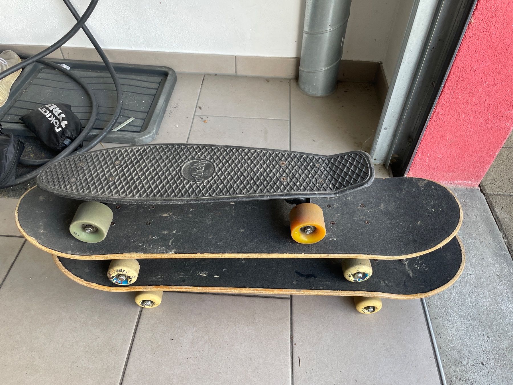 Skateboards: 2x grosses Skateboard und ein kleineres – Usato da Weinfelden venduto da msc_2xl2 1