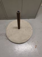 Sonnenschirmständer aus Beton,
