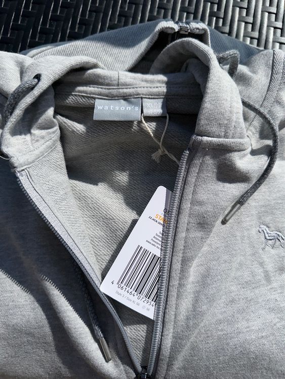 Pulls & Sweat-shirts: Watson‘s Kapuzenpullover/Jacke Gr. XL grau Neu – D'occasion à St. Gallen par mai_gd7k 2