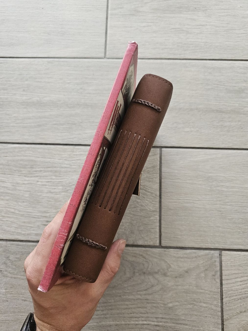 Giochi: red dead redemption 2 journal Arthur + catalogue – Usato da Courroux venduto da Nicohinni 9