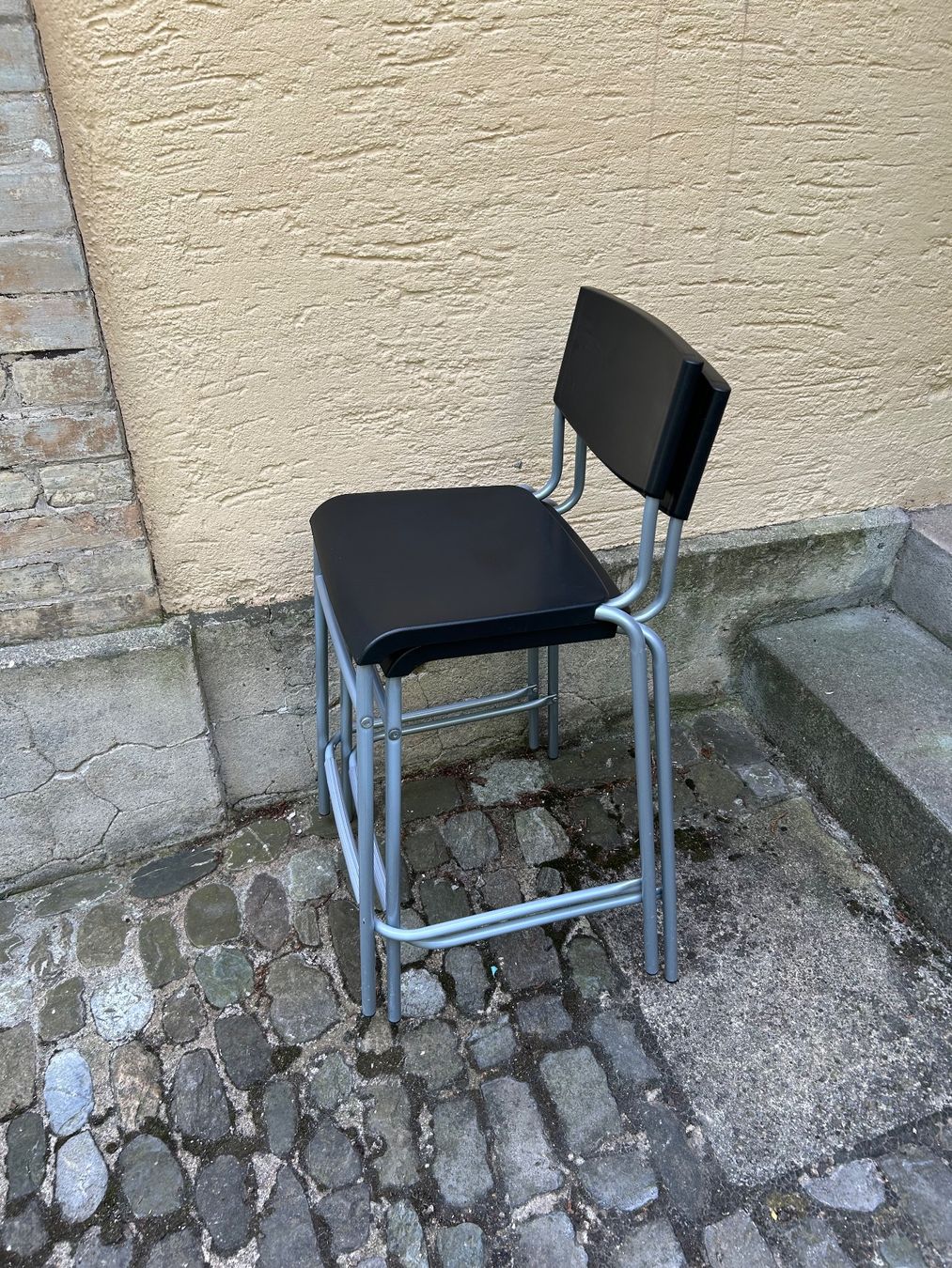 Ikea Hochstühle: Zwei STIG Barhocker, schwarz/grau, 63 cm – Gebraucht aus Zürich von LuZ_8005 2