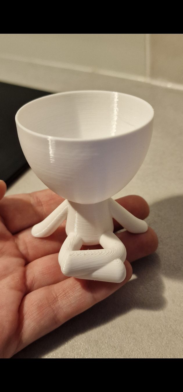 Alle Dekorationen: 3D Printed White Figure Meditating Pose – Neu und originalverpackt aus Basel von mar_jfl8 2