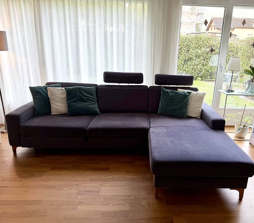 Sofas: Ecksofa mit Schlaffunktion und Bettkasten, grau – D'occasion à Igis par Eva_gemella
