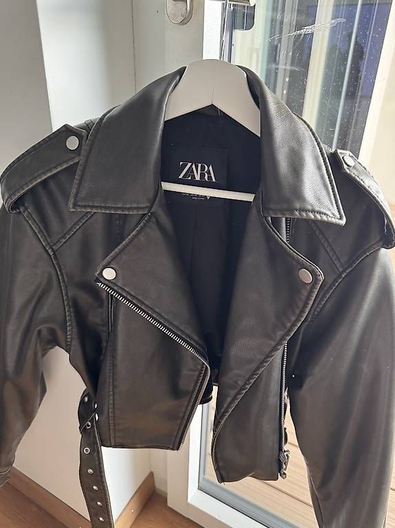 Giacche: Lederjacke Zara Damen – Usato da Rotkreuz venduto da LoriLori 1
