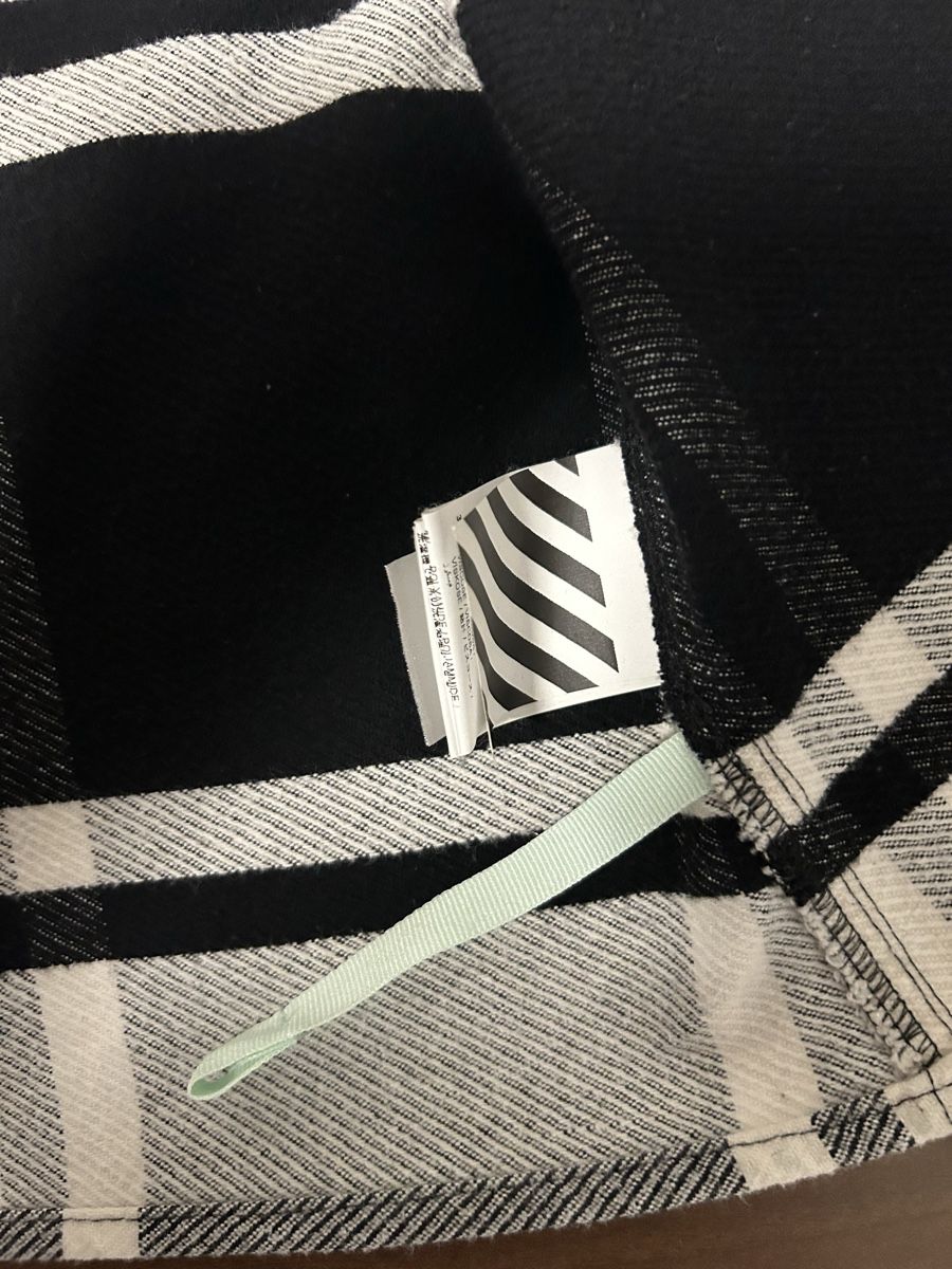 Off-White Giacche: OFF WHITE Jacke – Usato da Balzers venduto da antonio1994 3