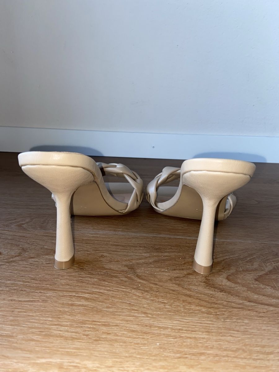 Scarpe da donna: Pantoletten beige – Nuovo (secondo la descrizione) da Malans GR venduto da han_y6rd 2