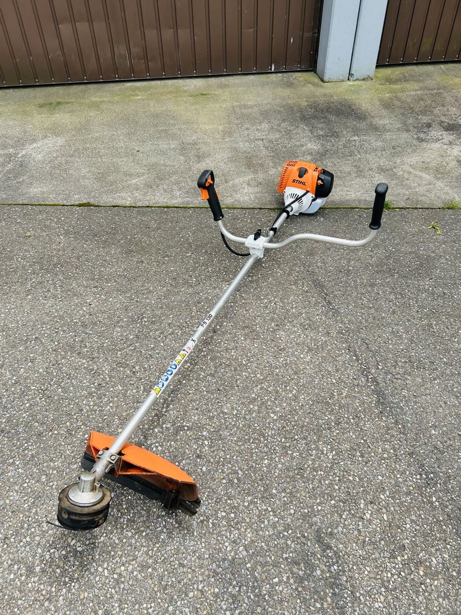 Stihl Tutti gli attrezzi: Rasentrimmer Stihl FS 130 R – Usato da Würenlos venduto da Shop_Shop 1