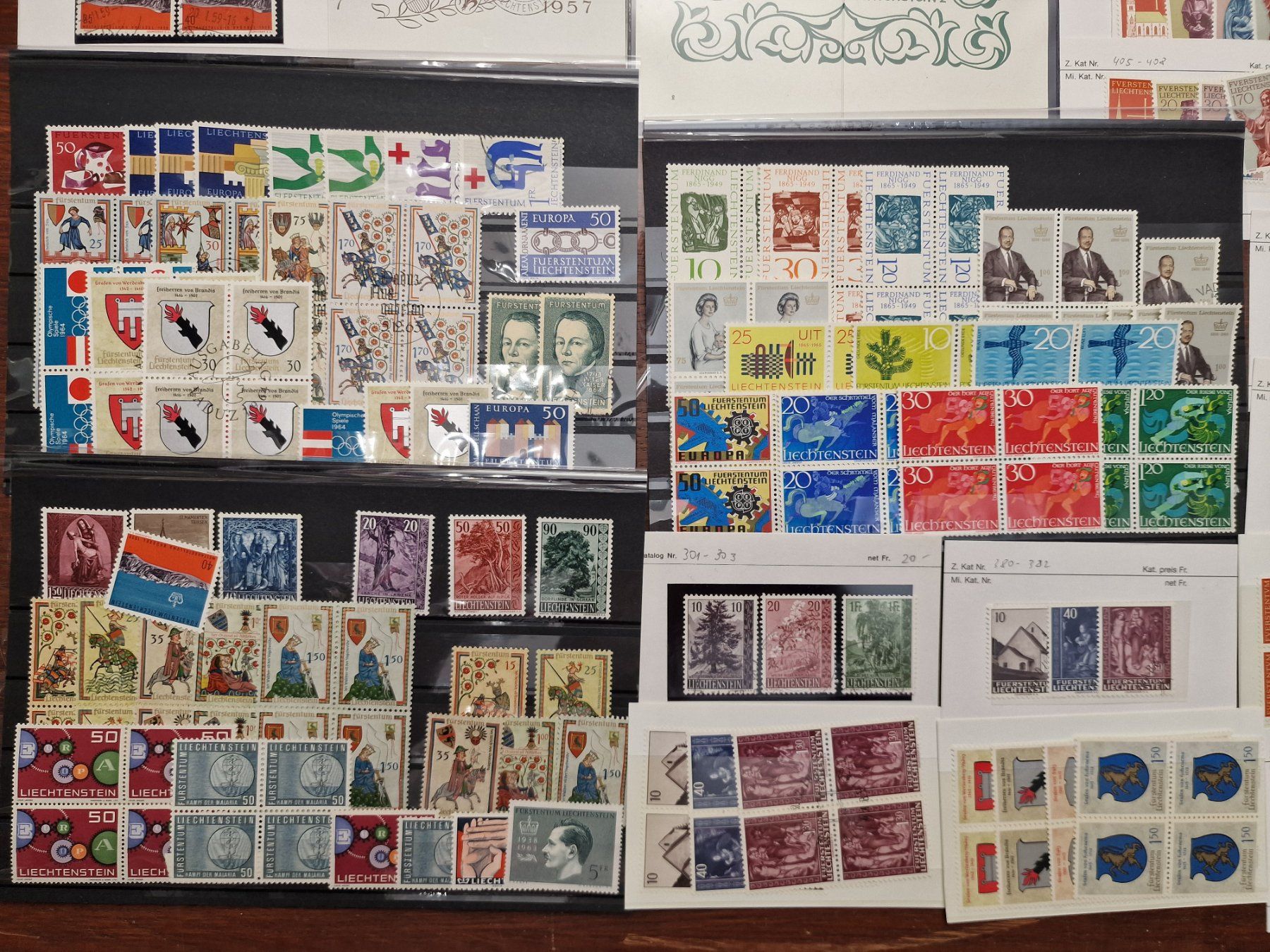 Tutti i francobolli: MEGA LOT FL 357-477 ** & o / einzel & 4-er Blocks + – Usato da Aesch LU venduto da briefmarken.uray 2