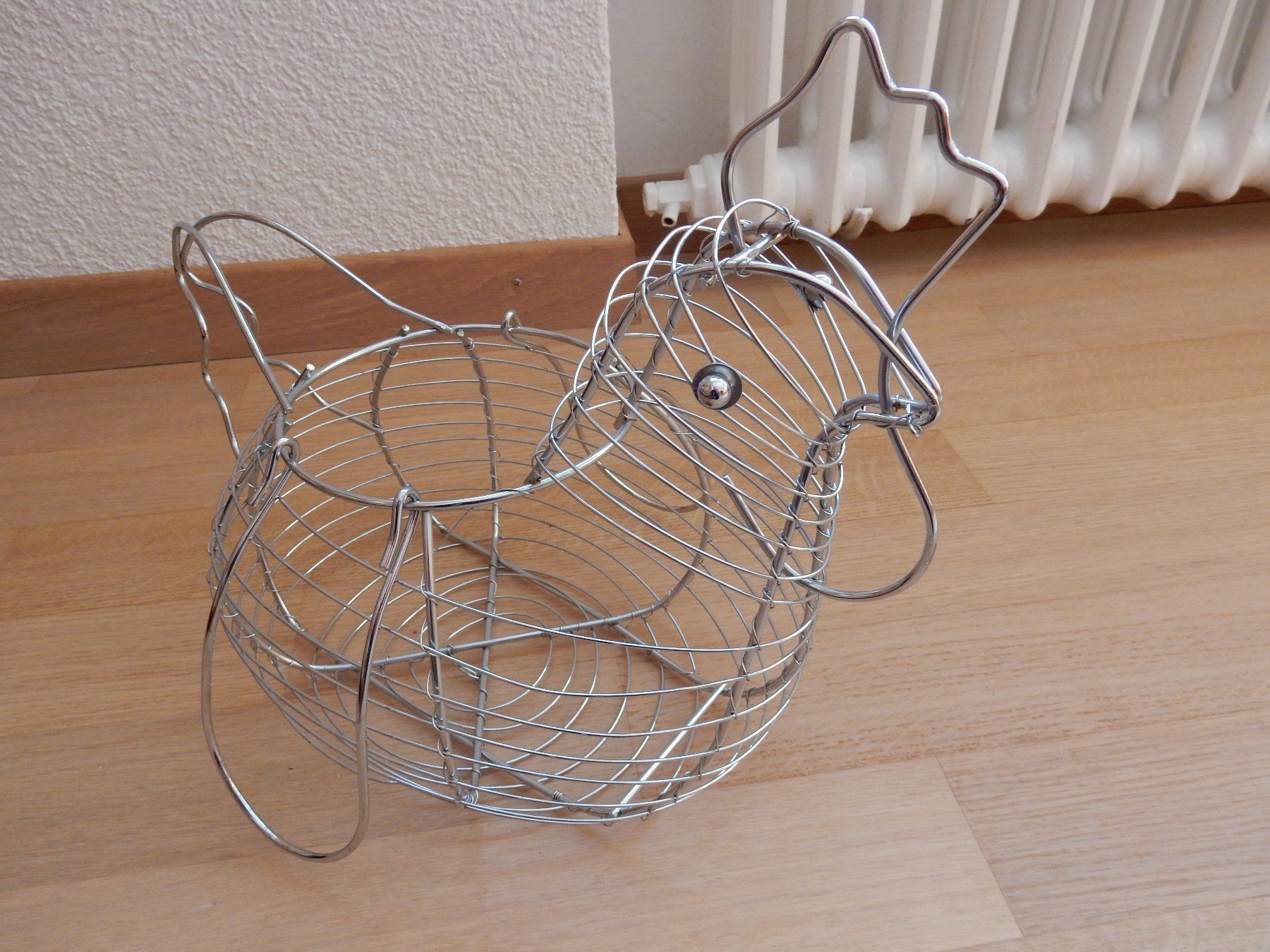 Autres articles pour la maison: Huhn origineller Eierkorb Eier Halter Eierbox NEU Drahtkorb – Neuf (Voir description) à Jona par simongarden 2