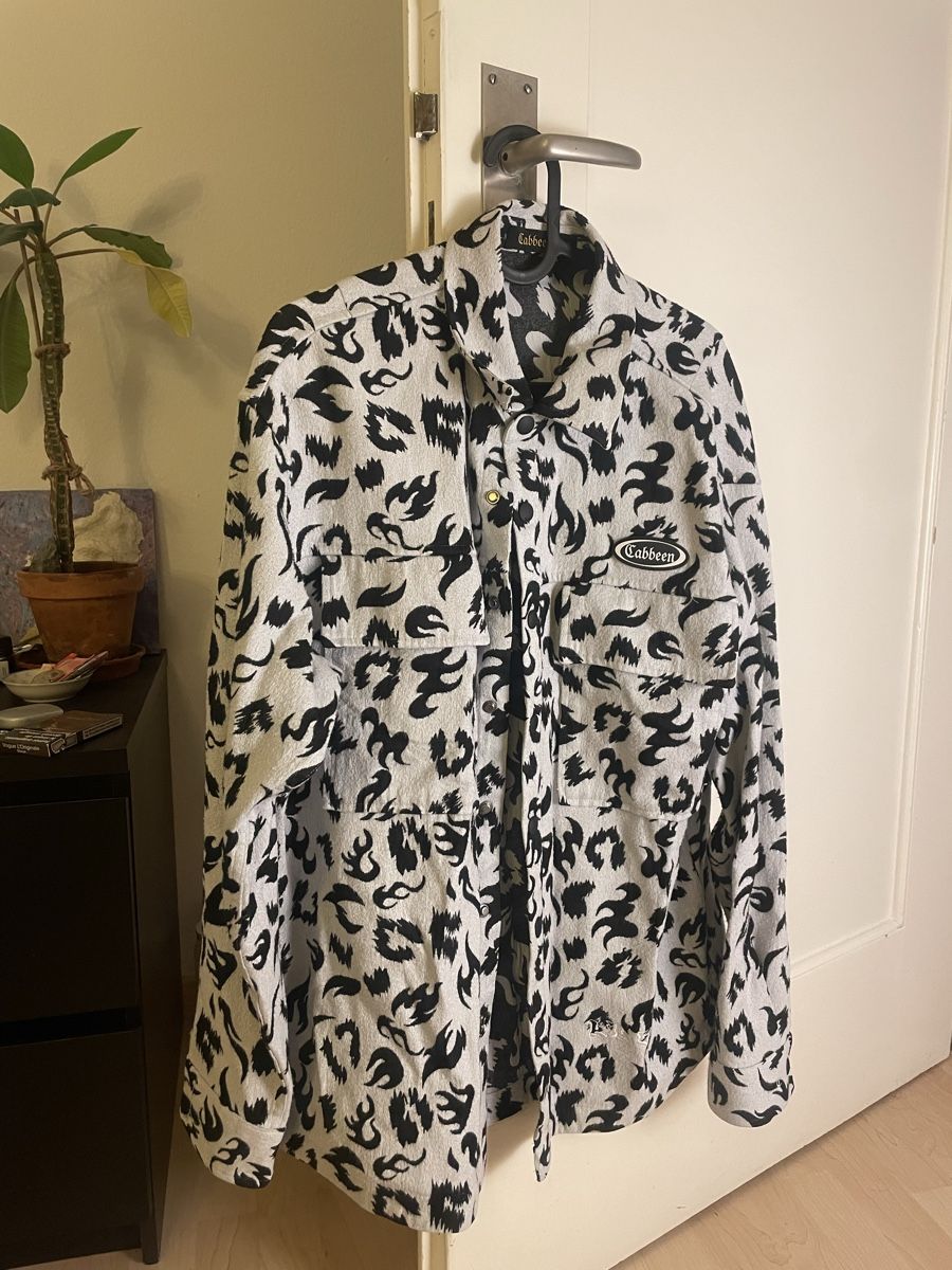Giacche: Cabbeen Unisex Jacket schwarz weiss – Usato da Zürich venduto da zen_b69r