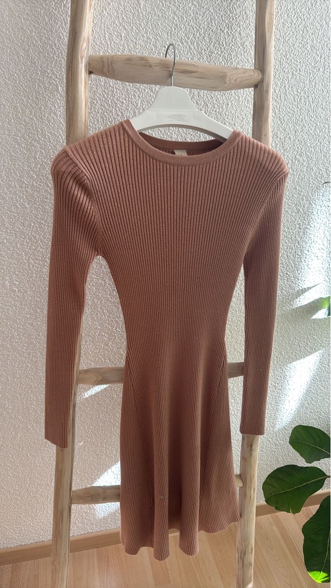 Zebra Vestiti: Kleid eng, M – Usato da Gebenstorf venduto da Silversalmon 1