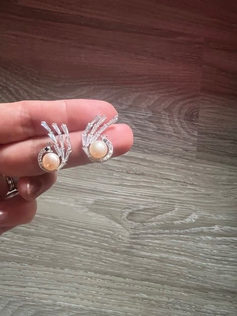Perlen (unechte): Echte Perlen + Silber 925 Ohrringe – Neu und originalverpackt aus Neerach von romiping 1