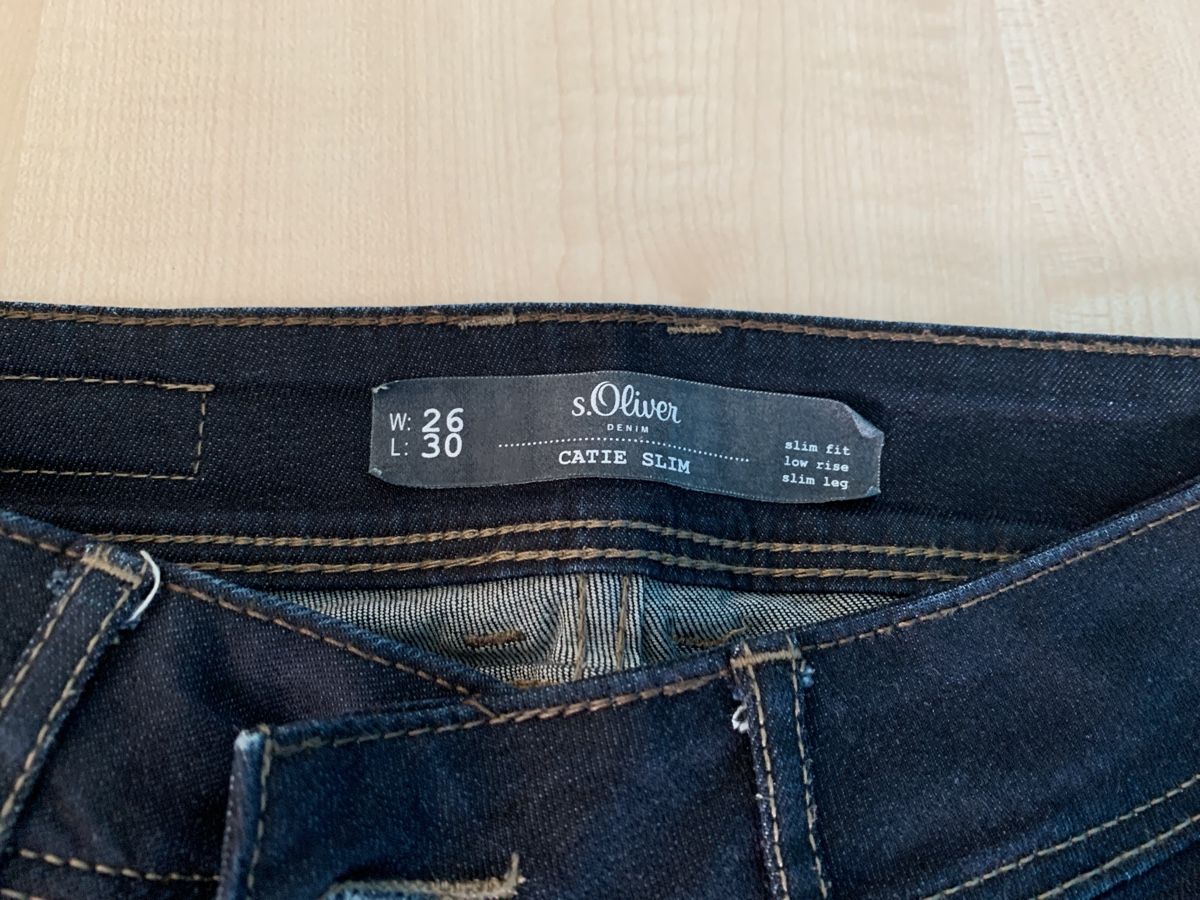 S.Oliver Jeans: S.Oliver Jeans Grösse 26/30, dunkelblau – Usato da Wilen b. Wil venduto da Huibuh 2