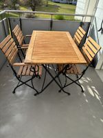 Balkon/ Gartentisch mit 4 Stühlen