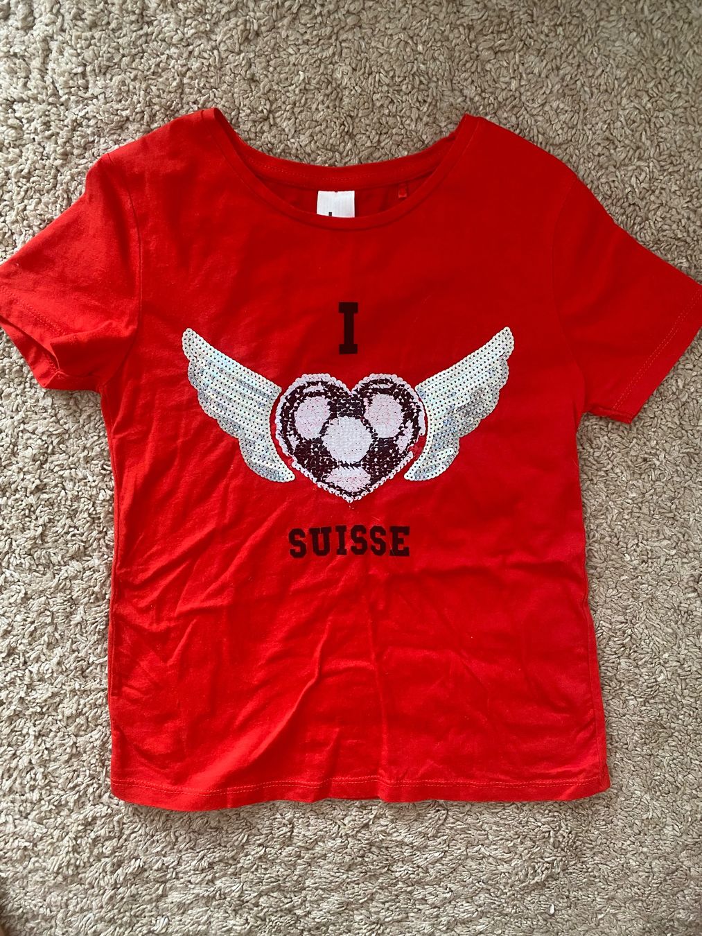 Camicette, T-shirt & Top: Schweizerische T-Shirt, Gr.134-140 – Usato da Vezia venduto da luce2011